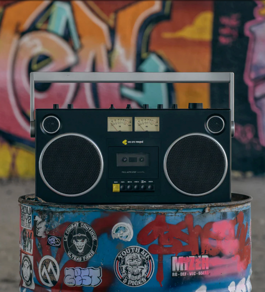 Rewinding the 80s: Is the Blaster Curtis the Ultimate Boombox Revival?